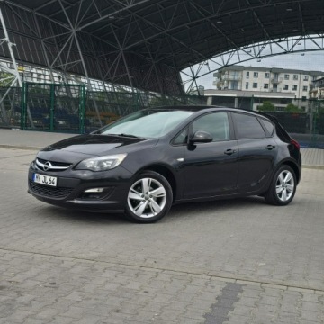Opel Astra J GTC 1.4 100KM 2013 Opel Astra J 1.4 100KM Selection Manual, zdjęcie 2