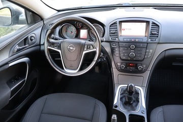 Opel Insignia I Sports Tourer 1.4 Turbo ECOTEC Start/Stop 140KM 2011 Opel Insignia 1.4 Turbo, GAZ, Klima, Klimatronic, zdjęcie 6