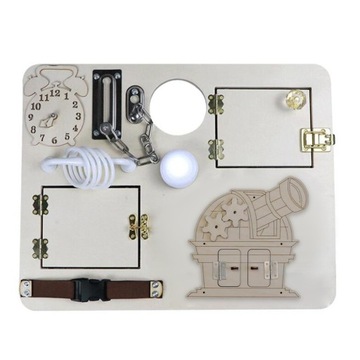 Zajęty materiał płyty drewniane koło zębate i drzwi