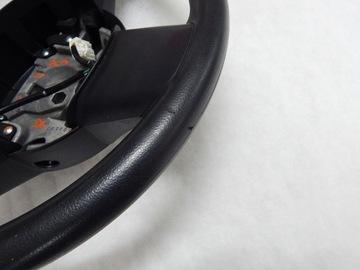 MAZDA 2 II - VOLANT MULTIFUNKČNÍ