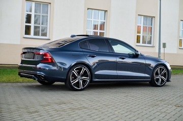 Volvo S60 III Sedan 2.0 T5 250KM 2019 R-DESIGN Z PAKIETEM HEICO__ 250KM __MEGA WYPOSAŻENIE, zdjęcie 13