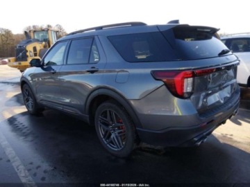 Ford Explorer VI 2025 Ford Explorer st, 2025r., 4x4, 3.0L 3.0 Benzyna 400KM, zdjęcie 3