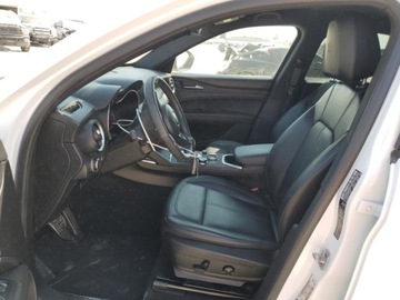 Alfa Romeo Stelvio SUV Facelifting 2.0 Turbo 280KM 2022 Alfa Romeo Stelvio 2022 2.0l 2.0 Benzyna 280KM, zdjęcie 7