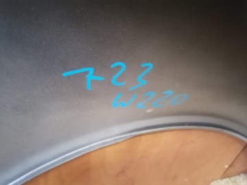BLATNÍK LEVÝ PŘEDNÍ MERCEDES S- TŘÍDA W220 KOL. 723