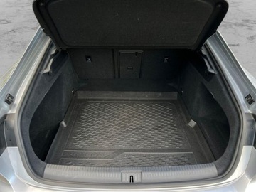 Volkswagen Arteon Fastback Facelifting 2.0 TSI 190KM 2021 Volkswagen Arteon R-Line 2.0 TSI 190 KM DSG DCC ACC LED Kamery 360 VAT Mar, zdjęcie 19