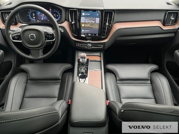 Volvo XC60 II 2023 Volvo XC 60 FV23% B4B Plus Dark LED Panorama Wenty, zdjęcie 13