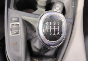 BMW Seria 1 F20-F21 Hatchback 5d 116d 116KM 2015 BMW Seria 1 2015r, 2.0 Diesel. Uszkodzony prawy przod. Jezdzi. 2.0 Diesel, zdjęcie 14