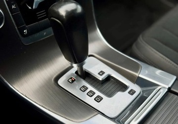 Volvo V60 I Kombi 2.0 D3 163KM 2010 Volvo V60 D3 5cyl 163KM Automat bixenon polskory PDC Navi 2.0 Diesel, zdjęcie 18