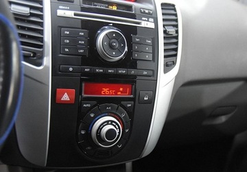 Kia Venga Mikrovan 1.4 DOHC CVVT 90KM 2009 Kia Venga Polski salon_1.4 Benzyna LPG _ Klimatyzacja_ 1.4 Benzyna 90KM, zdjęcie 13