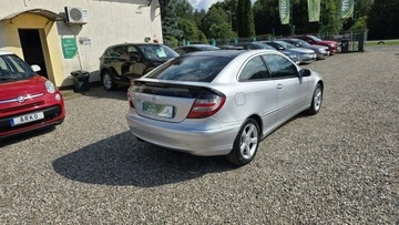 Mercedes Klasa C W203 Coupe W203 1.8 (C 160) 122KM 2005 Mercedes C 160 Panorama Automat, zdjęcie 3