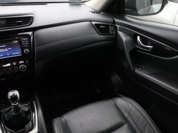 Nissan X-Trail III Terenowy Facelifting 1.7 dCi 150KM 2019 Nissan X-Trail 1.7 dCi, Salon Polska, Serwis ASO, zdjęcie 7