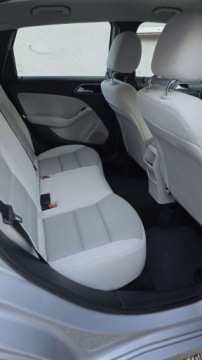 Mercedes Klasa B W246 Sports Tourer 200 CDI BlueEFFICIENCY 136KM 2012 Mercedes-Benz Klasa B 1,8 CDI diesel 136 KM NAVI klimatic OPLACONY 1.8, zdjęcie 15