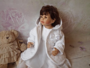 ТЕПЛАЯ, СТЕГАНАЯ ПАЛЬТО, РАЗМЕР. 74 ИЛИ 80