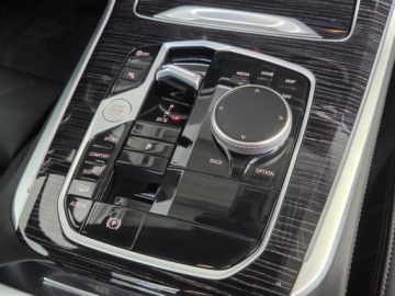 BMW X5 G05 SUV Facelifting 3.0 30d 298KM 2026 BMW X5 xDrive30d Sport Suv 3.0 (298KM) 2026, zdjęcie 12