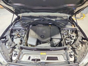 Mercedes GLC C254/X254 2025 Mercedes-Benz GLC Coupe 300 4matic 2025 2.0 Benzyna 255KM, zdjęcie 6