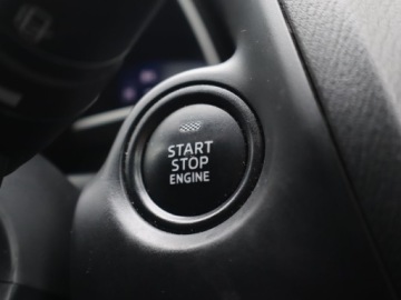 Mazda 3 III Hatchback  2.0 SKYACTIV-G  165KM 2016 Mazda 3 2.0 Skyactiv-G, Salon Polska, Navi, Klima, zdjęcie 17