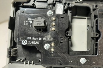 OSVĚTLENÍ VNITŘNÍ VW GOLF VII VARIANTA (BA5, BV5) 5G0868837 1.6L DIESEL