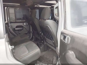 Jeep Gladiator 2022 Jeep Gladiator Mojave 2022 3.6l 3.6 Benzyna 285KM, zdjęcie 12