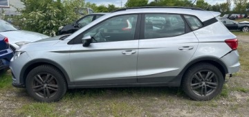 Seat Arona Crossover 1.0 EcoTSI 115KM 2018 Seat Arona 1.0 TSI , lekko uszkodzony, zdjęcie 5