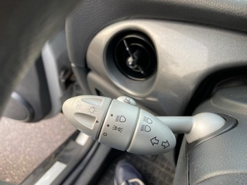 Mini One I 1.6 90KM 2005 MINI ONE Mini One 1.6 Benzyna Bez Korozji 1.6 Benzyna 90KM, zdjęcie 24