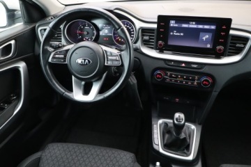 Kia Ceed III Kombi 1.6 CRDi 136KM 2021 Kia Ceed 1.6 CRDi MHEV, Salon Polska, Serwis ASO, zdjęcie 6