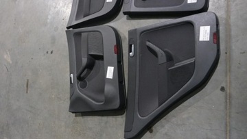 ОБИВКА ДВЕРИ VW GOLF V PLUS