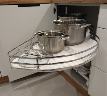 Полка угловая Почка 900, правая, БЕЛАЯ, застежка спереди 450мм