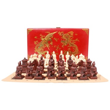 Terracotta International Chess Set Deluxe