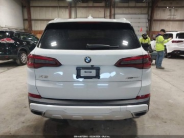 BMW X5 G05 2021 BMW X5 XDrive40I 2021 3.0 Benzyna 335KM, zdjęcie 3
