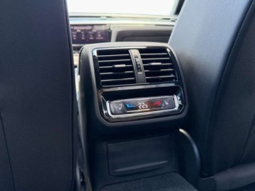 Volkswagen Arteon Fastback Facelifting 2.0 TDI 200KM 2022 Volkswagen Arteon Shooting Brake 2.0TDI 200KM 4x4 R-line DSG SerwisASO Pan, zdjęcie 9