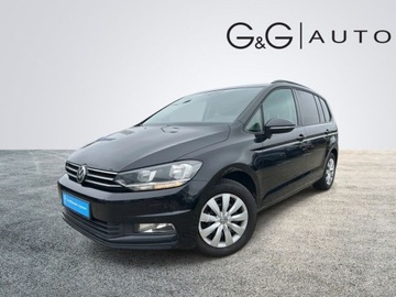 Volkswagen Touran III 1.6 TDI 110KM 2016 Volkswagen Touran 1.6 TDI BMT Comfortline, Serwis ASO, FV VAT MARZA 1.6