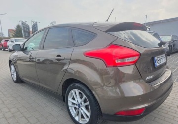 Ford Focus III Sedan Facelifting 1.0 EcoBoost 125KM 2017 Ford Focus 1.0benz 125KM 6b Led Tempomat Grz.Szybafotele PDC Salon Polska, zdjęcie 3