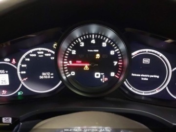 Porsche Cayenne III 2023 Porsche Cayenne Platinum Edition 2023 3.0l 3.0 Benzyna 335KM, zdjęcie 10