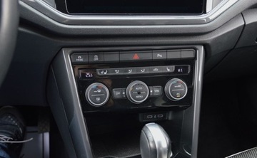 Volkswagen T-Roc I SUV 2.0 TDI 150KM 2021 Volkswagen T-Roc 2,0 TDI 150 KM DSG Nawigacja Kamera DIGITAL FULL 2.0 150KM, zdjęcie 32