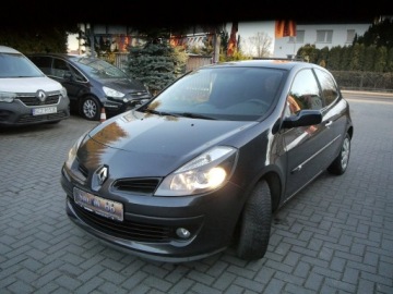 Renault Clio III Hatchback 5d 1.5 dCi 86KM 2006 Renault Clio klima Stan b.dobry bez rdzy i korozji, zdjęcie 7