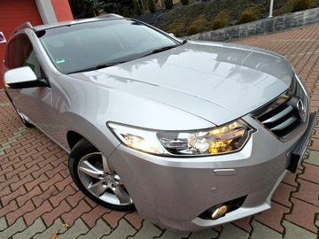 Honda Accord VIII Kombi 2.0 VTEC 156KM 2012 Honda Accord KlimaTronik, Grzane Fotele, el., zdjęcie 10