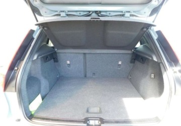 Volvo XC40 2022 Volvo XC 40 z Gwarancja Bezwypadkowy Kamera Podgrzewane Fotele 1.5 Benzyna, zdjęcie 23