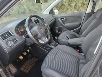 Volkswagen Polo V Hatchback 5d 1.2 TSI 105KM 2011 Volkswagen Polo Rata490zł 105KM 6 biegów Zadbany, zdjęcie 3