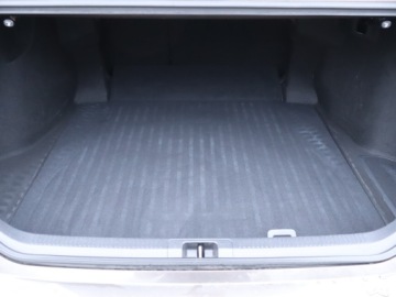 Toyota Camry IX Sedan 2.5 Hybrid Dynamic Force 218KM 2020 Toyota Camry 2.5 Hybrid, Salon Polska, zdjęcie 12