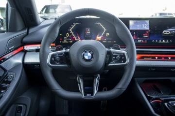 BMW Seria 5 G90-91 Touring 2.0 520d 197KM 2026 BMW 520 xDrive Limuzyna - DEMO - Koła zimowe w, zdjęcie 16