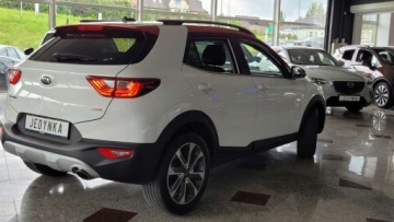 Kia Stonic I Crossover 1.0 T-GDI 120KM 2018 Kia Stonic STONIC 120KM Bi-Color Navi Niski przebieg MOZLIWA ZAMIANA 120KM, zdjęcie 16