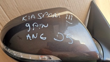 KIA SPORTAGE 3 III PRAVÉ ZRCÁTKO KOMPLETNÍ D5 9 PIN UK