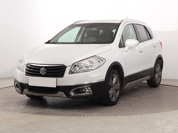 Suzuki SX4 II S-cross 1.6 DDiS 120KM 2014 Suzuki SX4 S-Cross 1.6 DDiS, Skóra, Navi, Xenon, zdjęcie 1