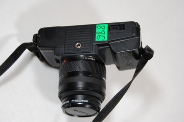 YASHICA 350-AF 35-70MM 1:3.3-4.5 WIZUALNIE PRAWIE JAK NOWY