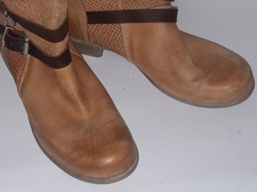 CARLO CECCHINI РАЗМЕР 39-25 СМ, КОЖА