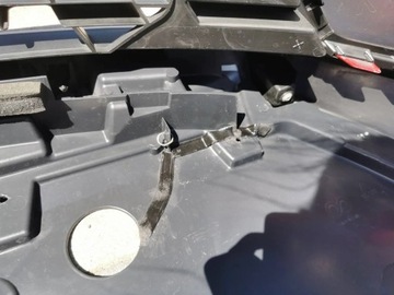 Бампер, центральная решетка, боковые хромированные, пол RENAULT Captur II