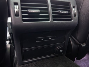 Jaguar XF II Sedan 2.0 i4D 240KM 2019 JAGUAR XF 2.0 AWD R-Sport aut Sedan 241KM 2019, zdjęcie 27