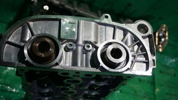 КРЫШКА ГОЛОВНОГО ВАЛА VW 1.2 TSI 04E103479G