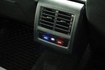 Volkswagen Golf VII Hatchback 5d Facelifting 1.5 TSI ACT 150KM 2020 VW Golf 1.5 eTSI, Salon Polska, Automat, Klima, zdjęcie 10