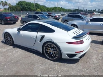 Porsche 911 991 Turbo/Turbo S Coupe 3.8 560KM 2014 Porsche 911 2014 Porsche 911 2dr Cpe Turbo 3.8 Benzyna 560KM, zdjęcie 2